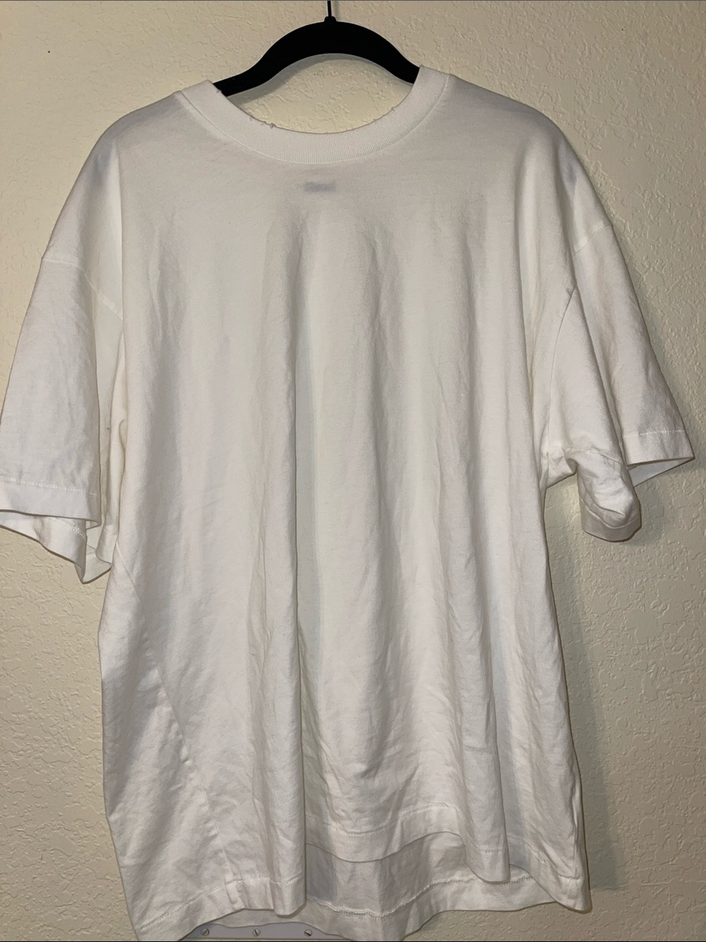 Elwood White Cotton Distressed Tee